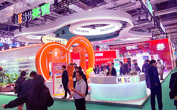 國(guó)外展位設(shè)計(jì)布置技巧：創(chuàng)意視覺(jué)沖擊吸引全球客商